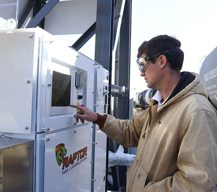 Raptor® system with state-of-the-art Safety protection and Touch Screen controls