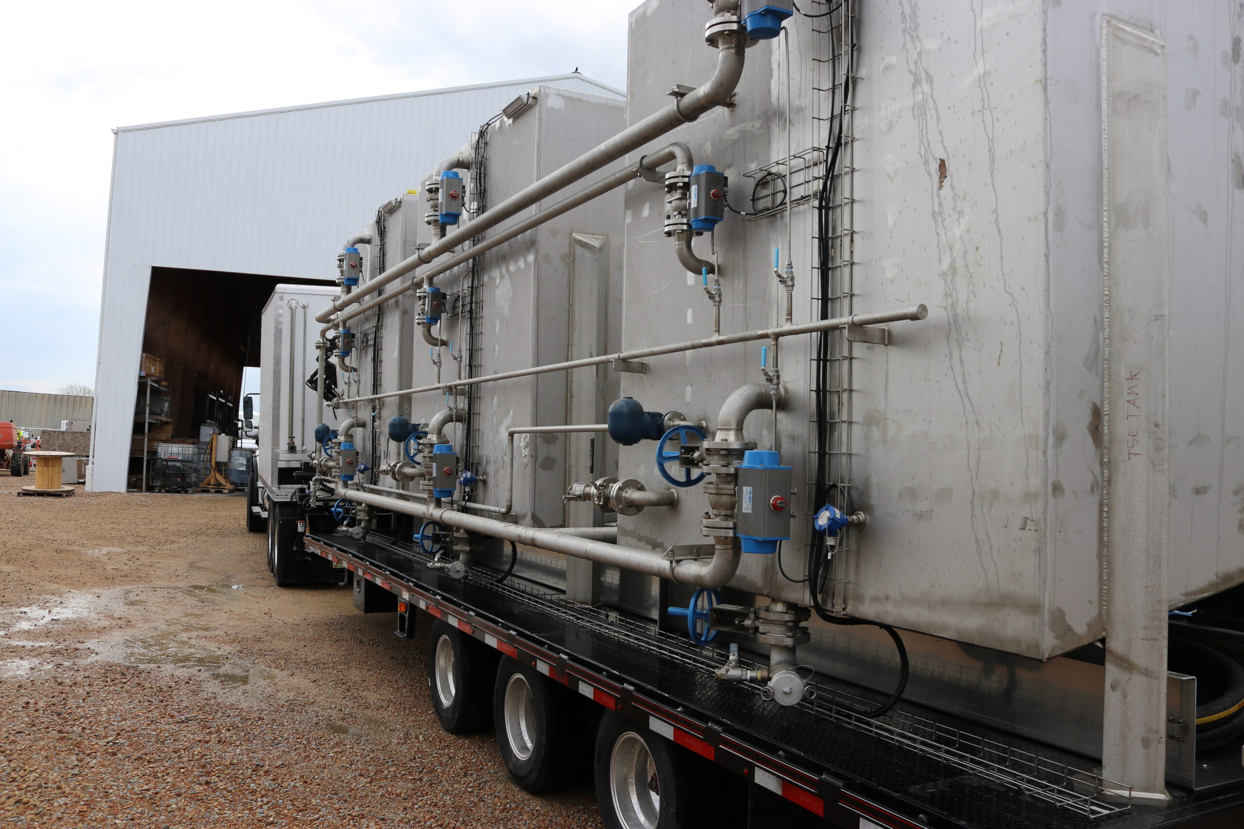 Raptor® Tank Cleaning System preparing to clean a railcar tank